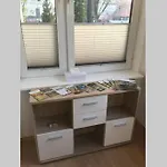 Linnea - Lage Direkt In *