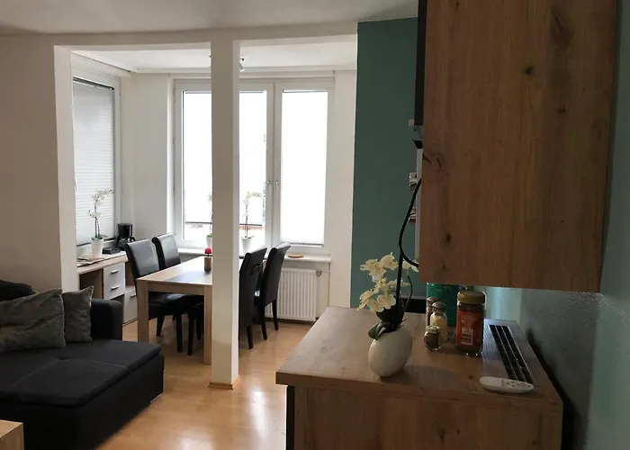 Linnea - Lage Direkt In 公寓